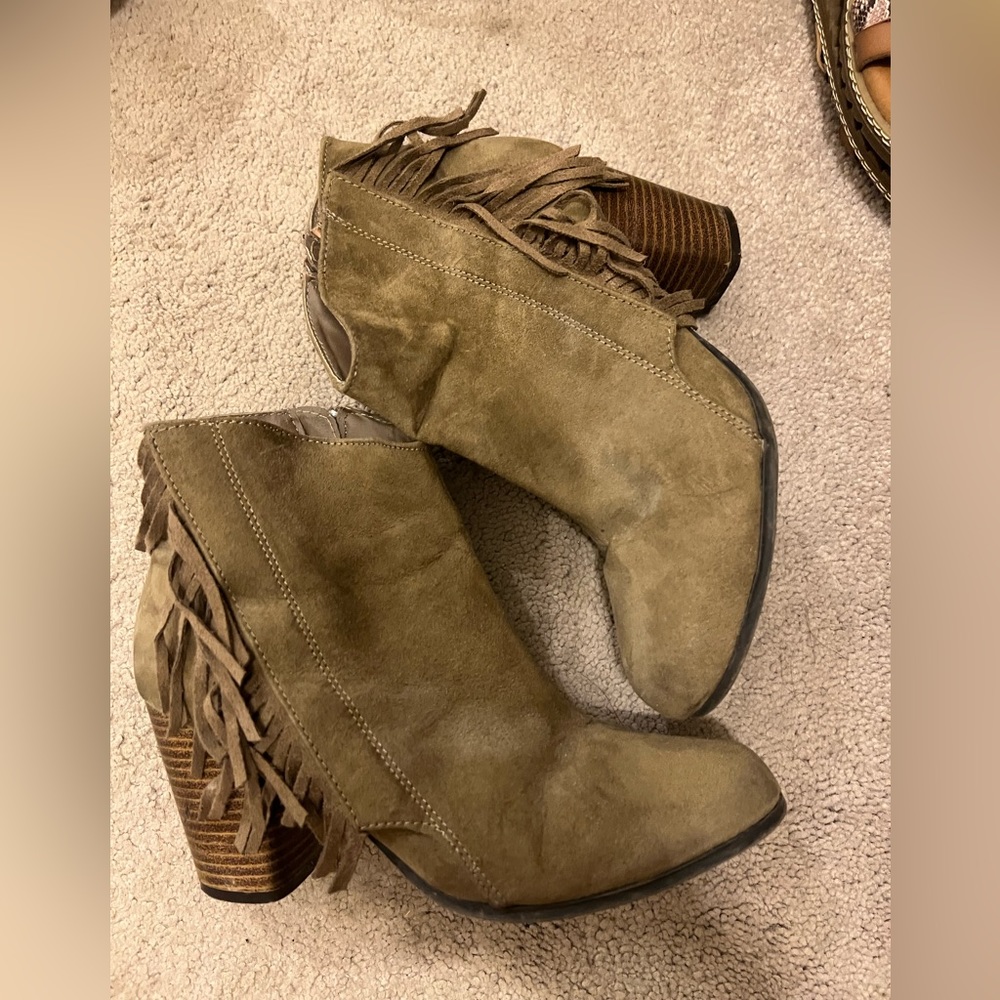 Taupe booties with fringe